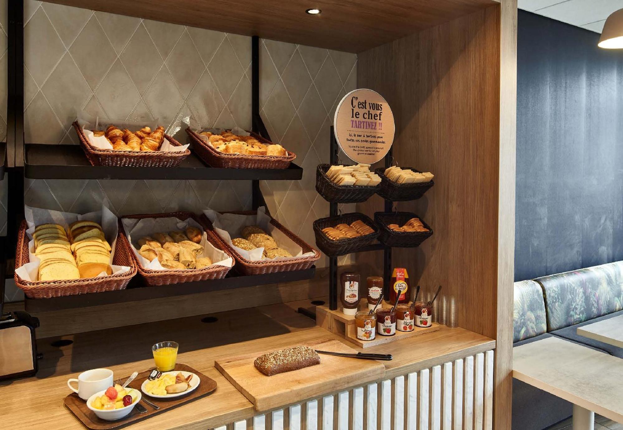 B&B Hotel Lille Villeneuve D'Ascq Grand Stade Eksteriør bilde