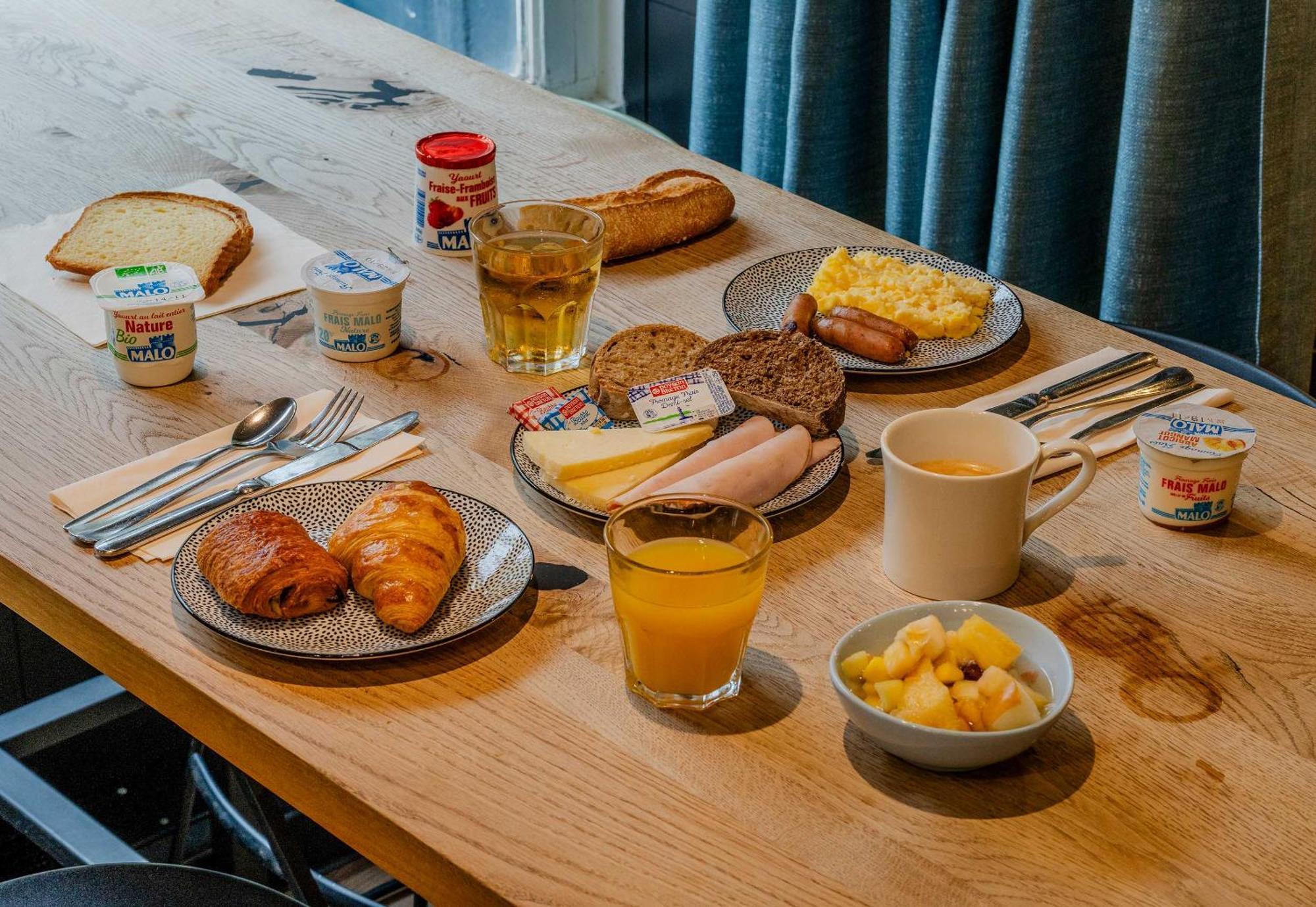 B&B Hotel Lille Villeneuve D'Ascq Grand Stade Eksteriør bilde