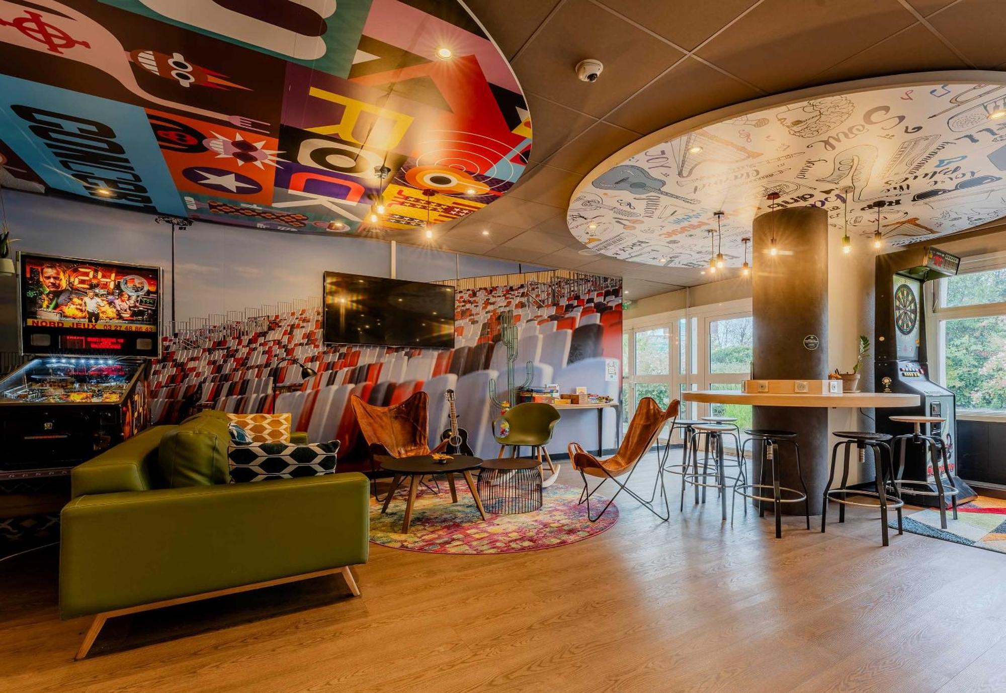 B&B Hotel Lille Villeneuve D'Ascq Grand Stade Eksteriør bilde