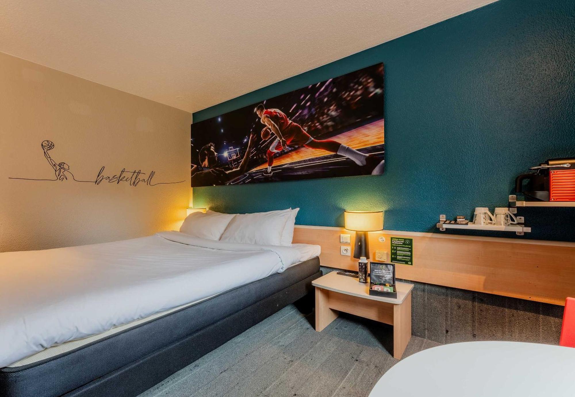 B&B Hotel Lille Villeneuve D'Ascq Grand Stade Eksteriør bilde