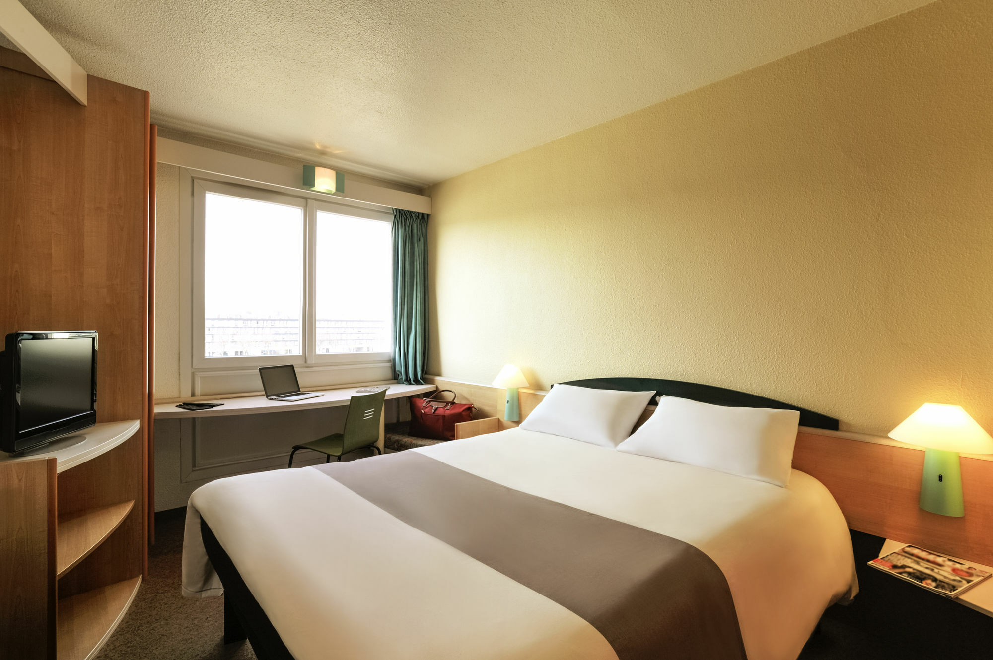 B&B Hotel Lille Villeneuve D'Ascq Grand Stade Eksteriør bilde