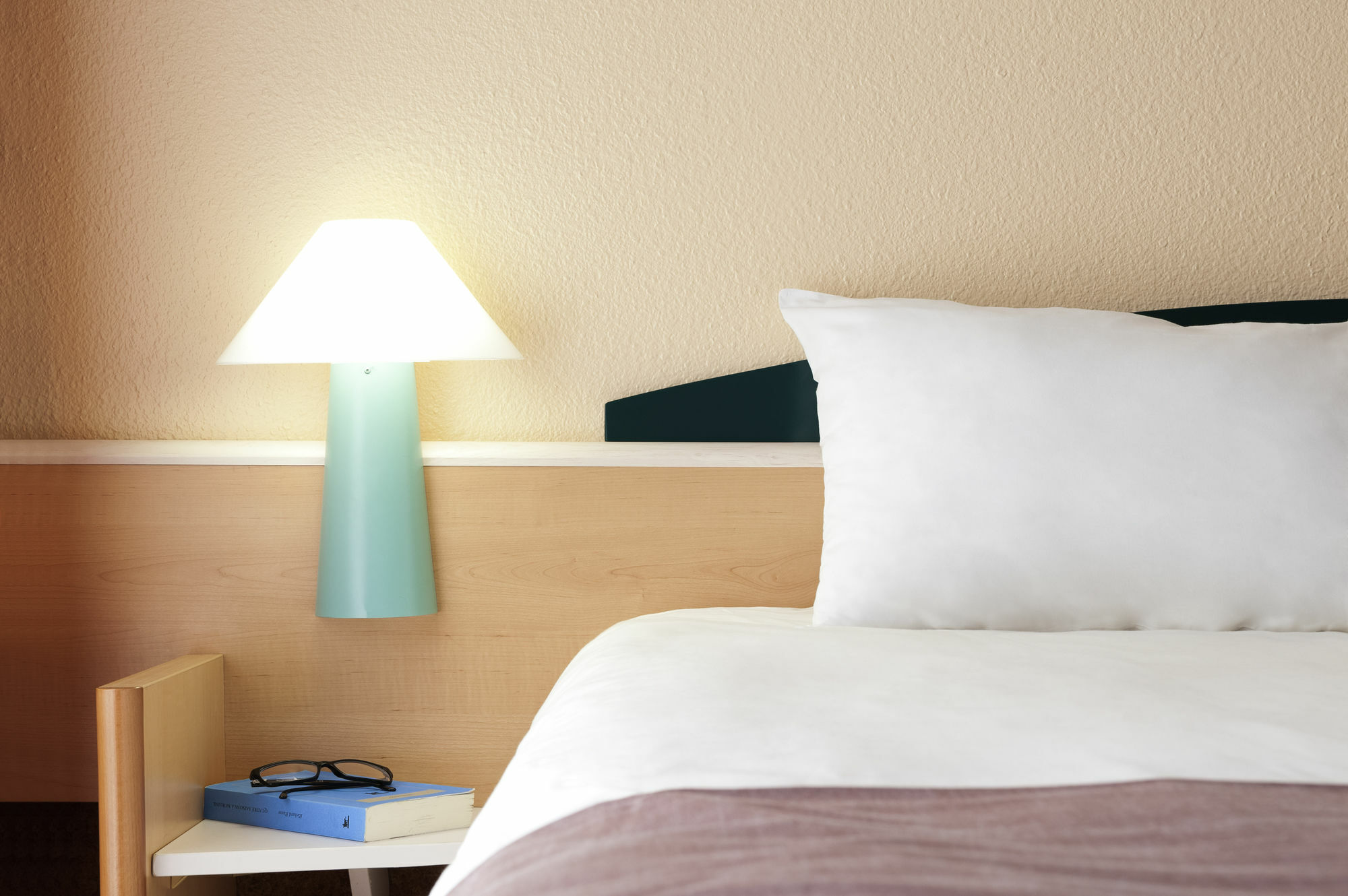 B&B Hotel Lille Villeneuve D'Ascq Grand Stade Eksteriør bilde